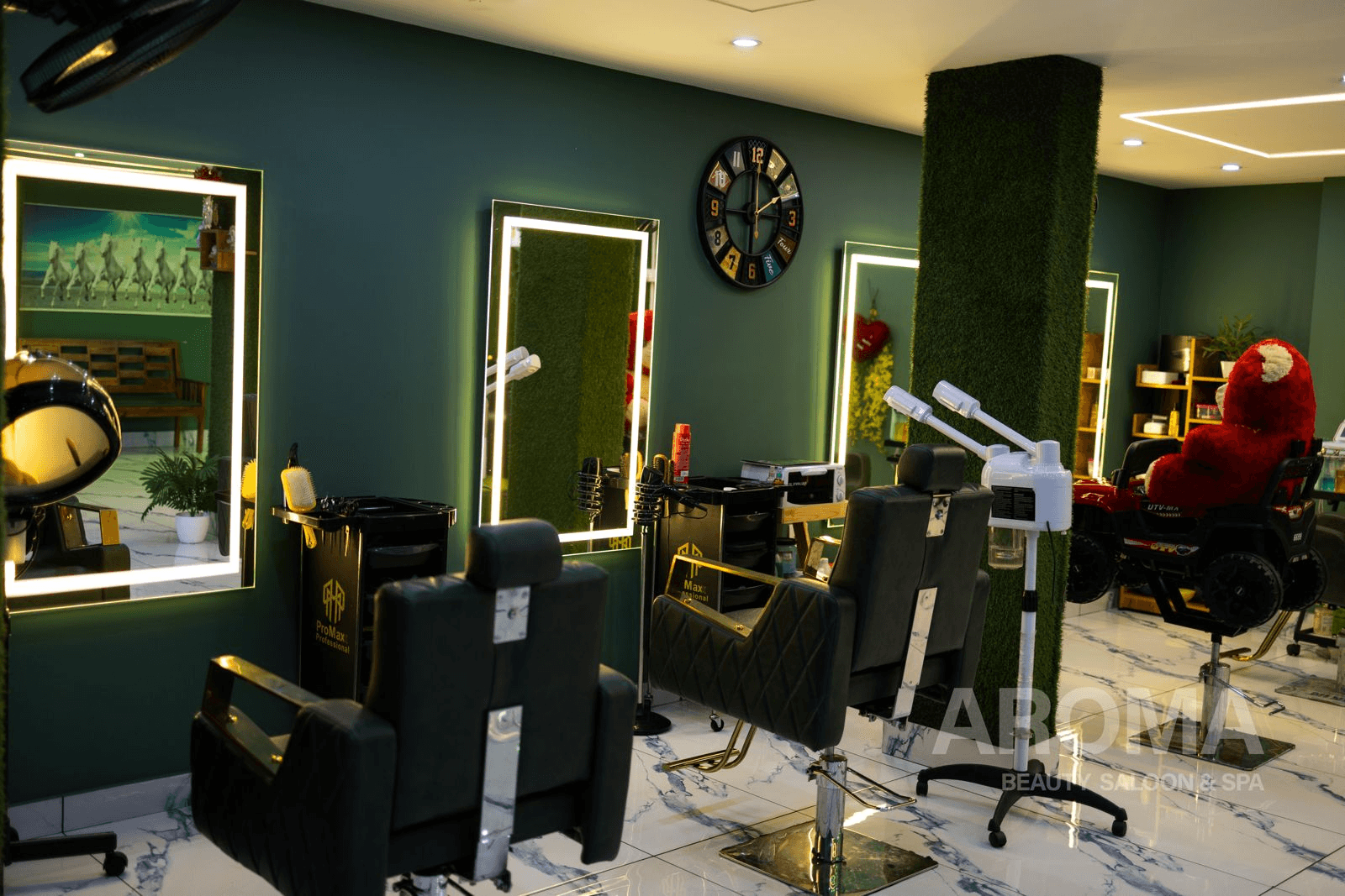 saloon area